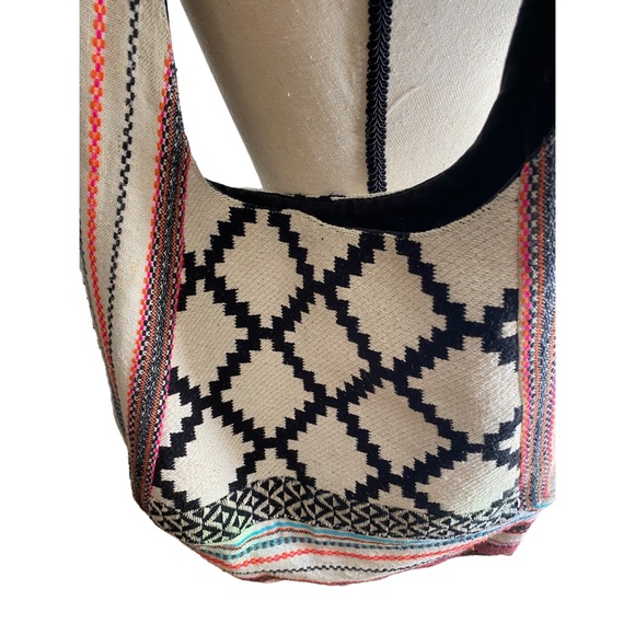 Mossimo Supply Company Pocketbook - Picture 4 of 5